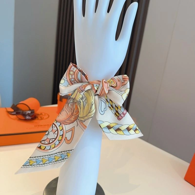 Classic Hermes Silk 272644