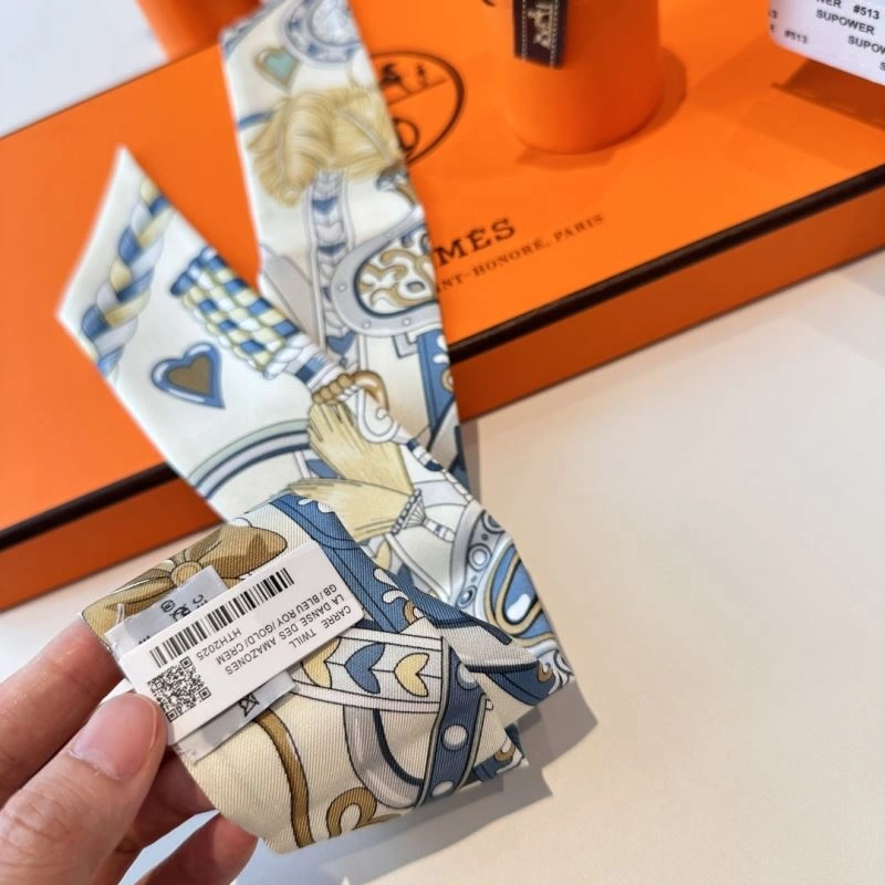 Hermes Silk Versatile 272628