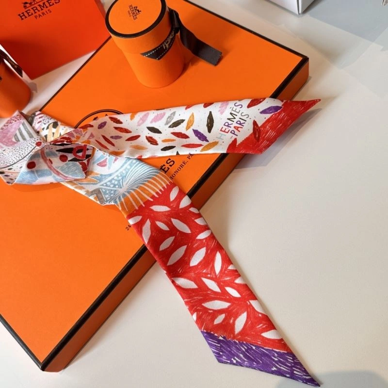 Practical Hermes Silk 272613