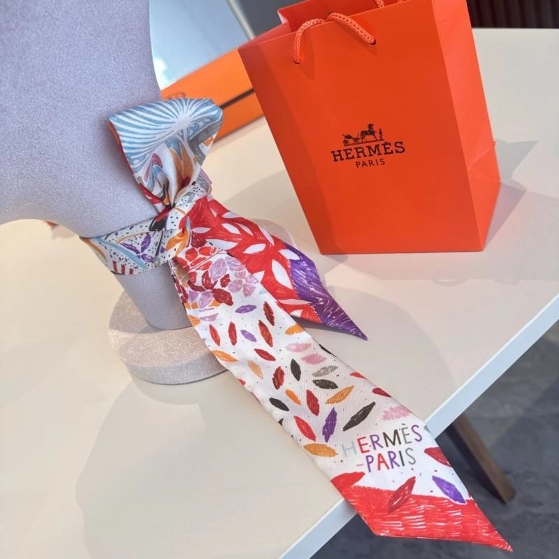 Practical Hermes Silk 272613