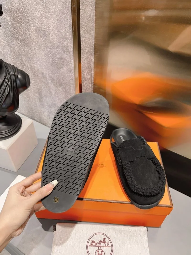 Flexible Hermes Slippers 26172