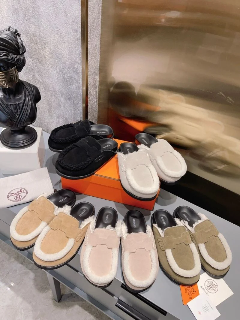 Flexible Hermes Slippers 26172