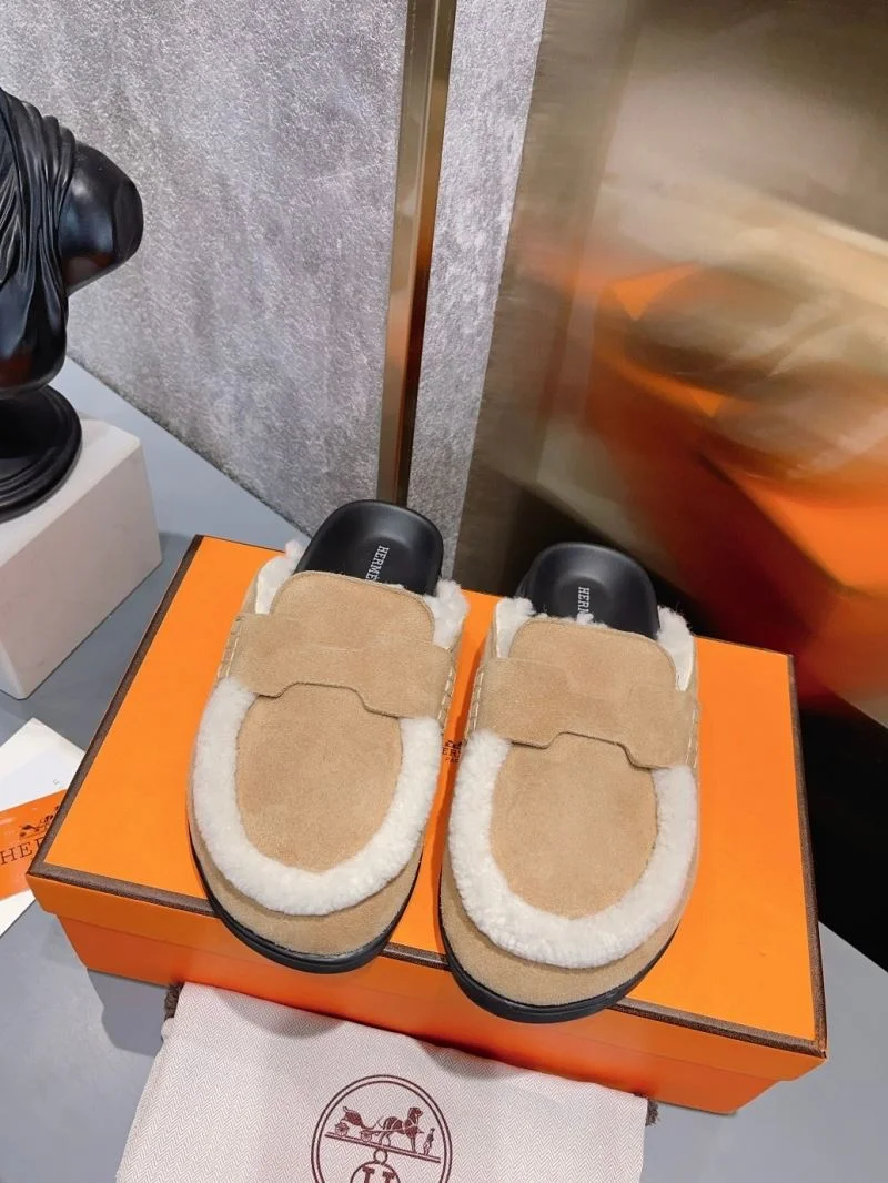 Lightweight Hermes Slippers 26171