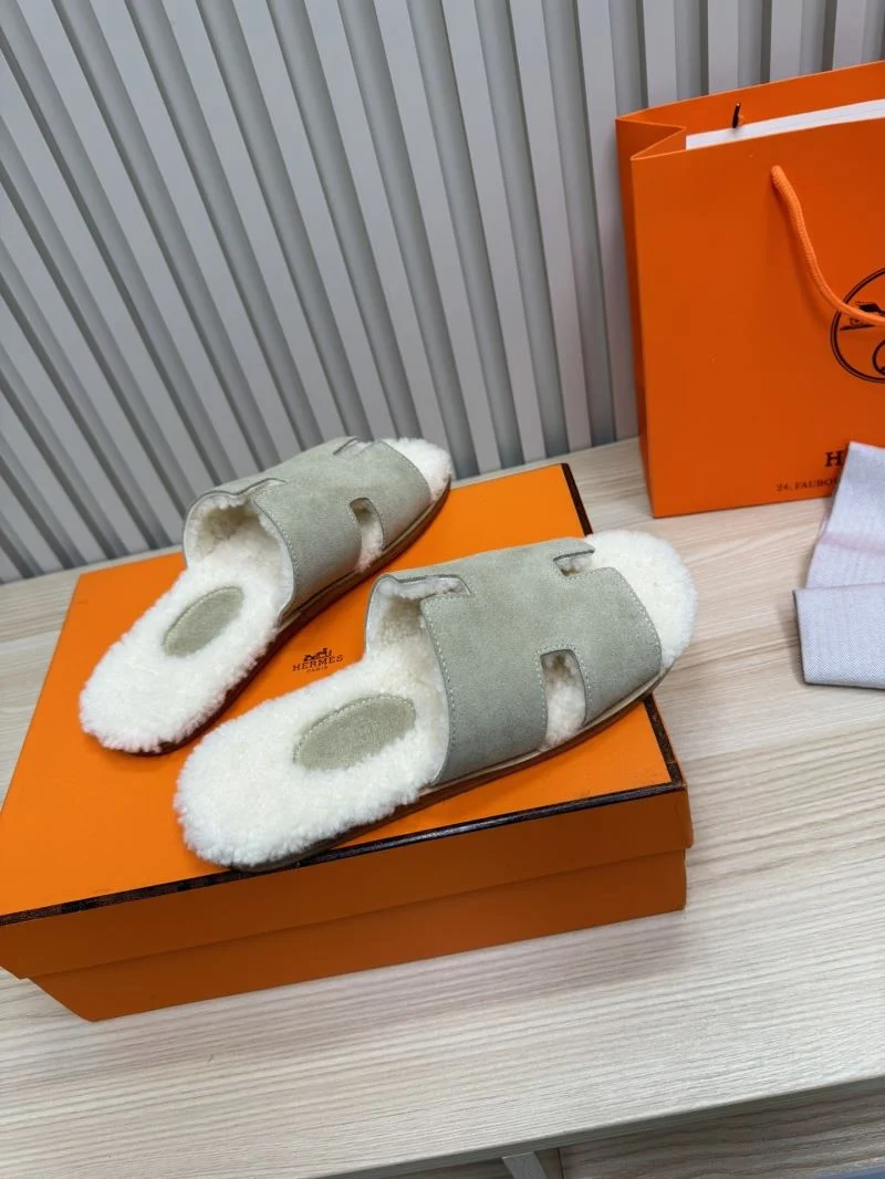 Classic Hermes Slippers 26166