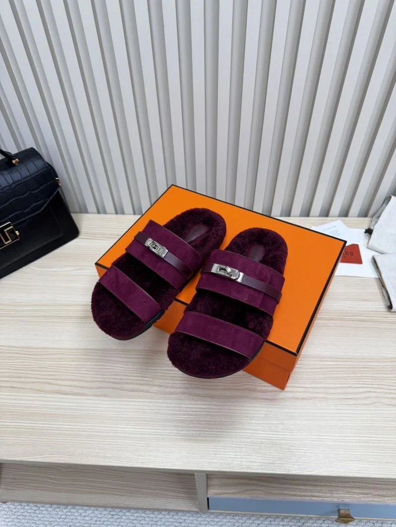 WeatherProof Hermes Slippers 26161