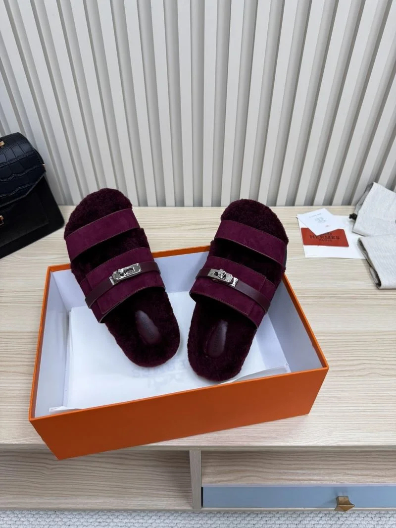 WeatherProof Hermes Slippers 26161