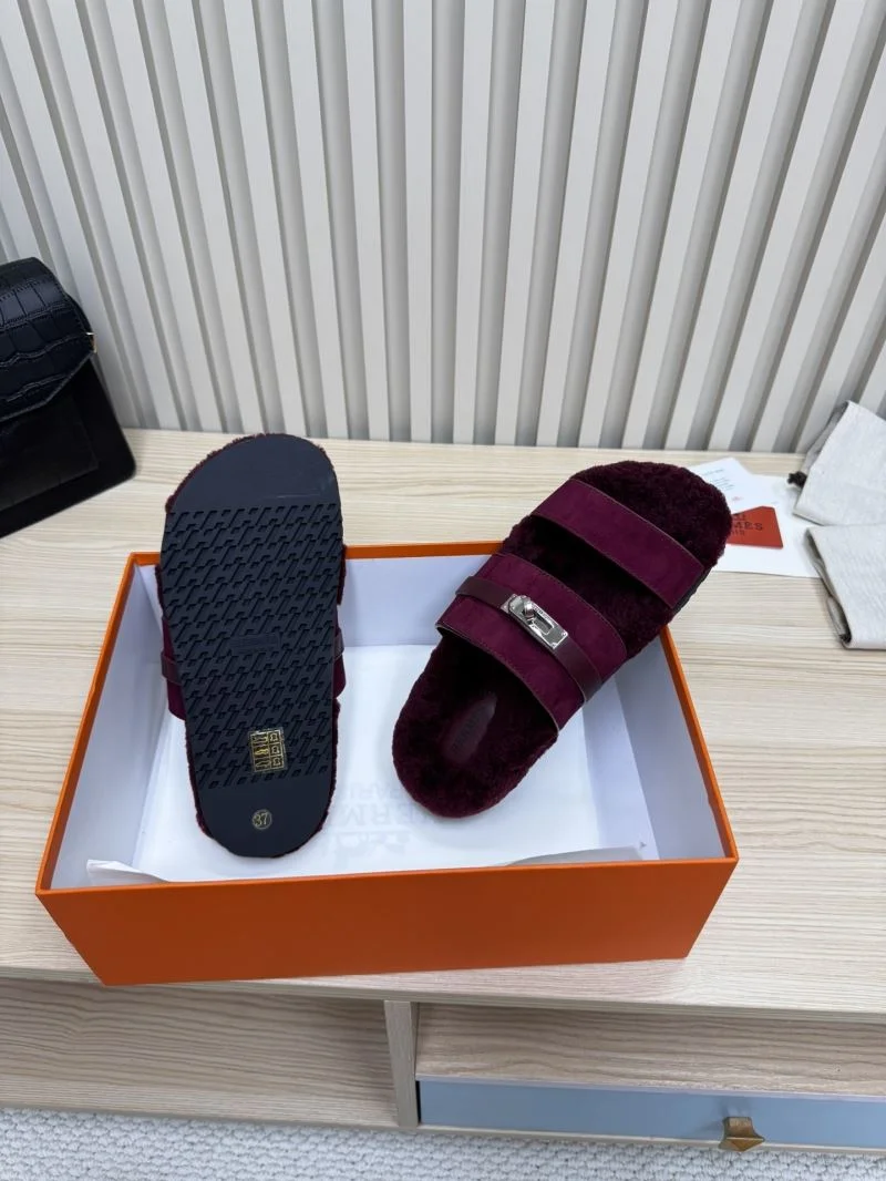 WeatherProof Hermes Slippers 26161