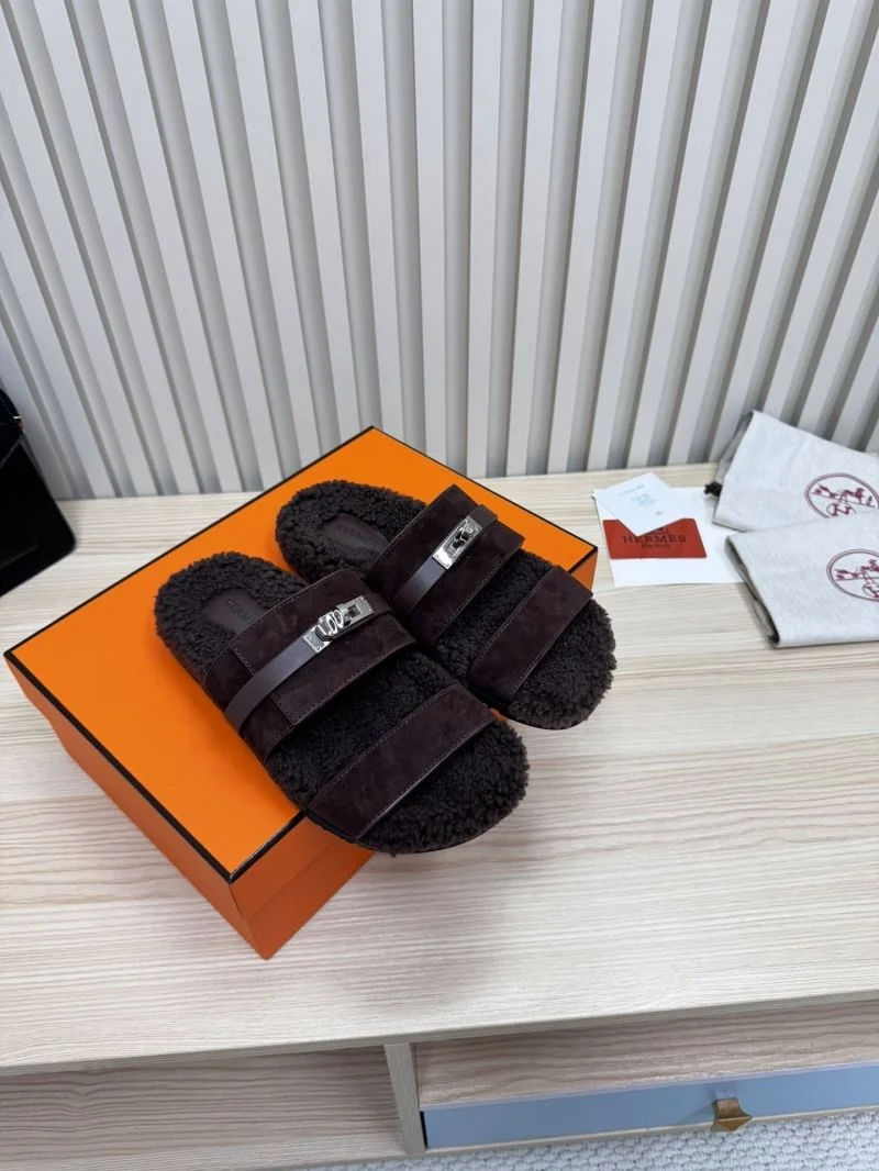WeatherProof Hermes Slippers 26168