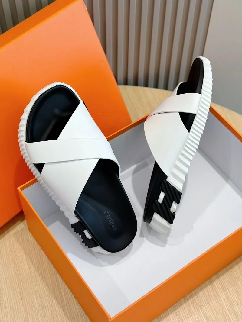 TravelReady Hermes Slippers 26151