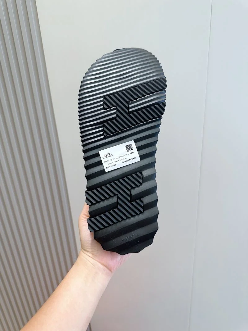 MoistureWicking Hermes Slippers 26157