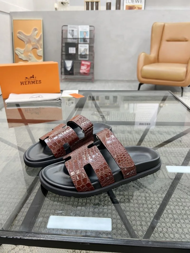 Resilient Hermes Slippers 26120
