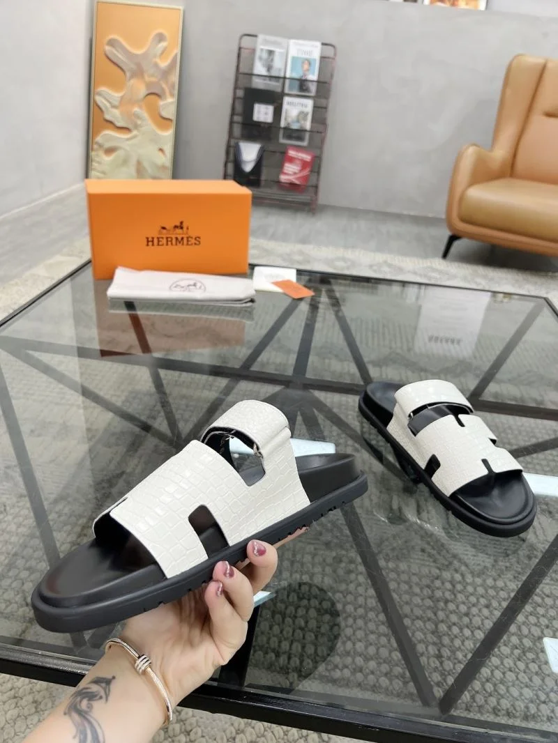 Trendsetting Hermes Slippers 26145