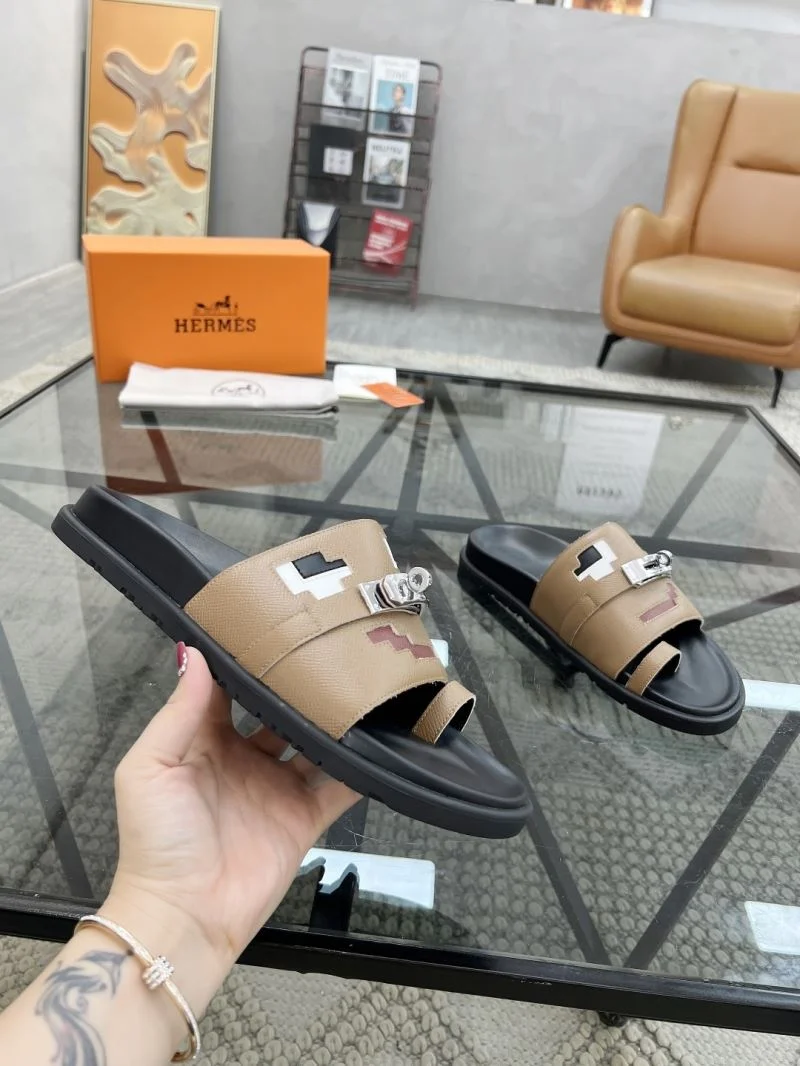 Timeless Hermes Slippers 26117