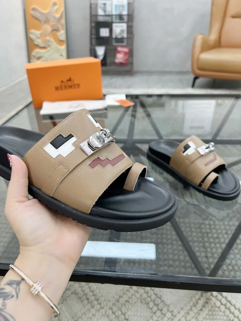 Timeless Hermes Slippers 26117