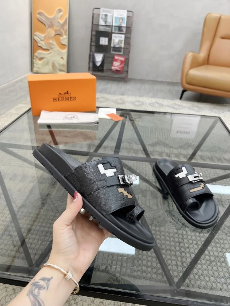 Lightweight Hermes Slippers 26132