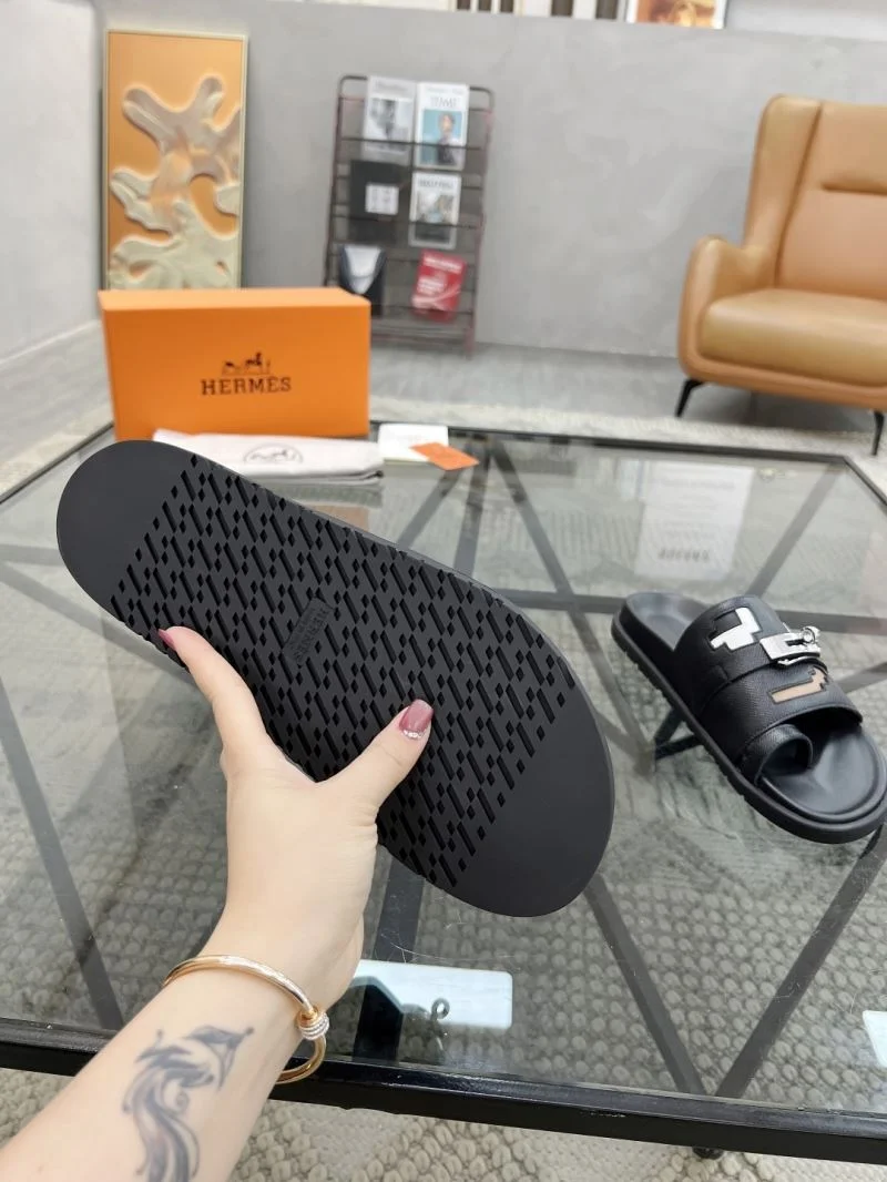 Lightweight Hermes Slippers 26132