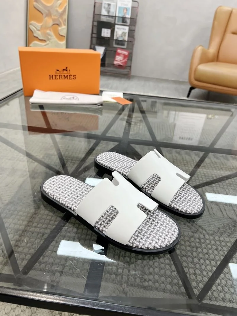 Trendsetting Hermes Slippers 26110