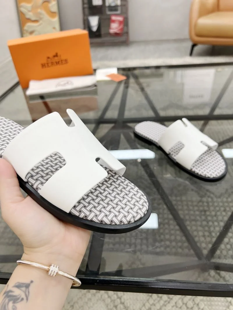 Trendsetting Hermes Slippers 26110