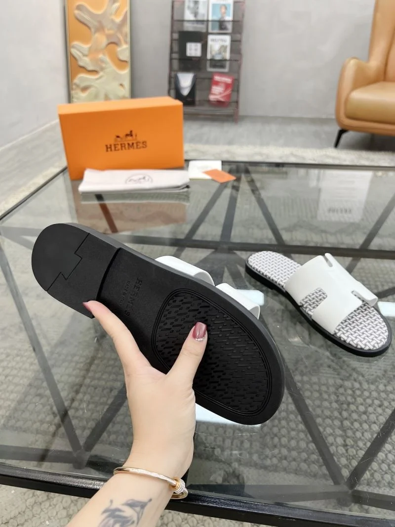 Trendsetting Hermes Slippers 26110
