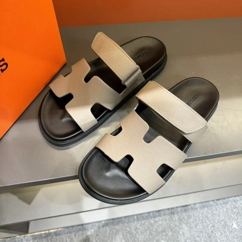 Lightweight Hermes Slippers 26108