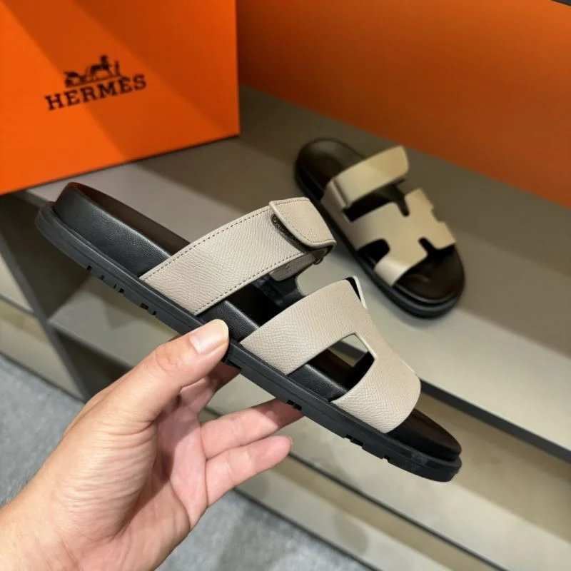Lightweight Hermes Slippers 26108