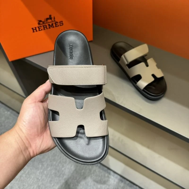 Lightweight Hermes Slippers 26108