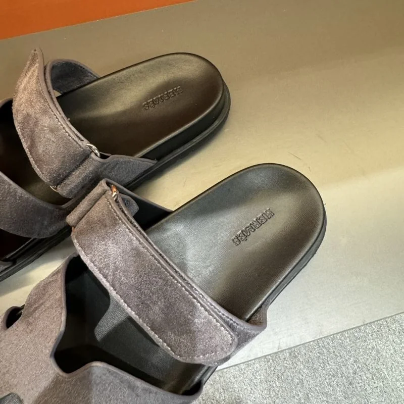 ComfortFit Hermes Slippers 26093