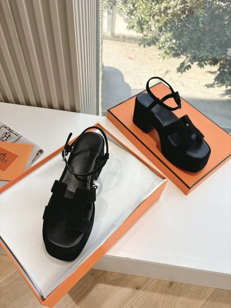 Hermes Slippers Unisex 26678