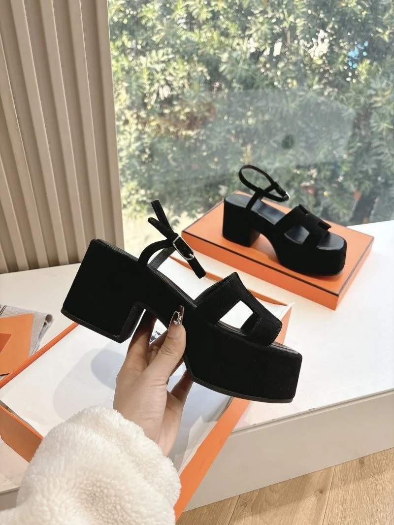 Hermes Slippers Unisex 26678