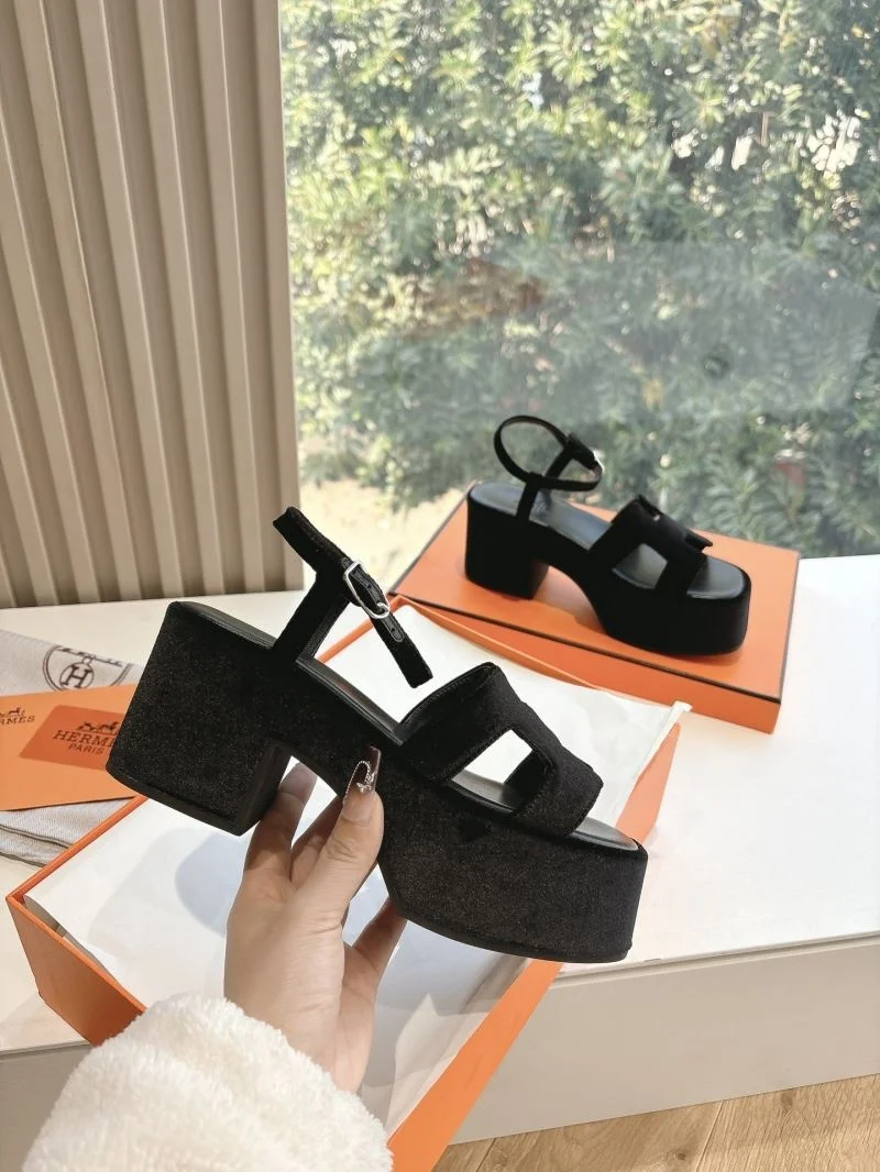 Sophisticated Hermes Slippers 26672