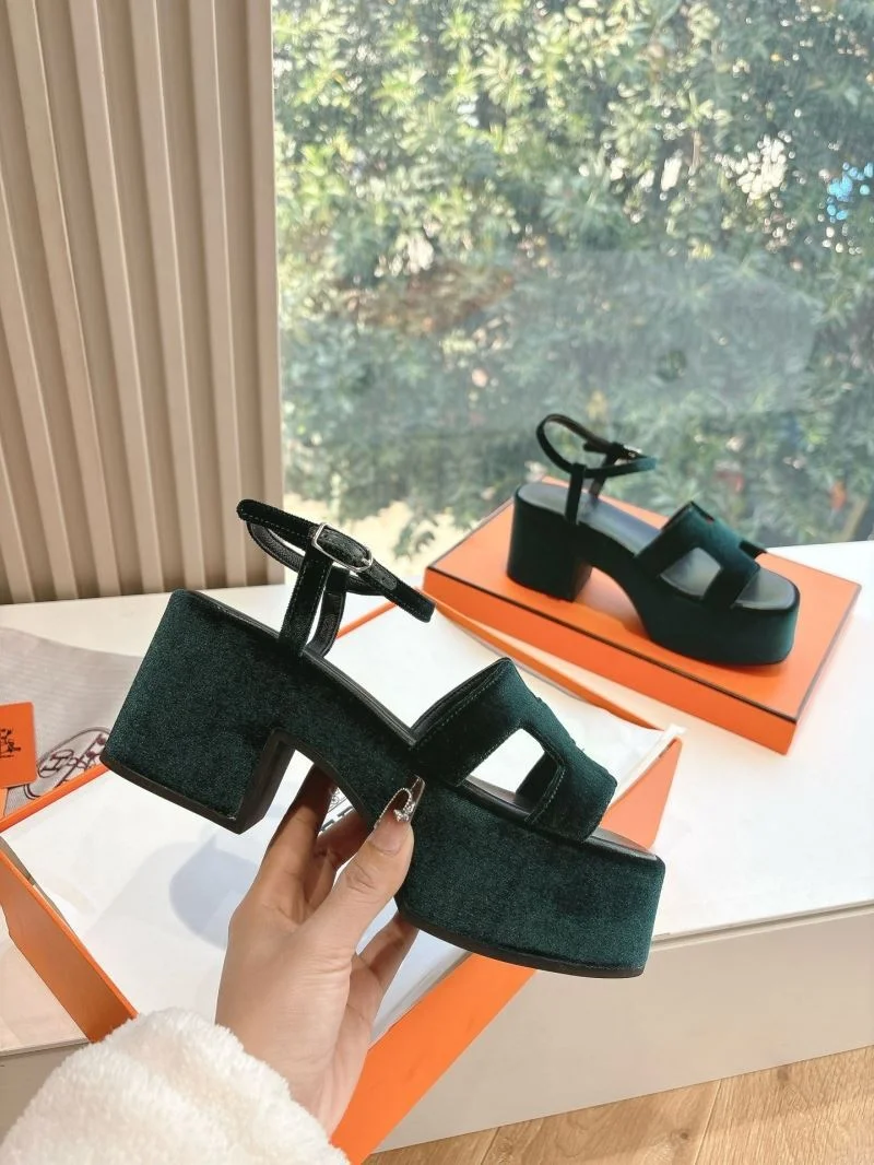 GoodFit Hermes Slippers 26674