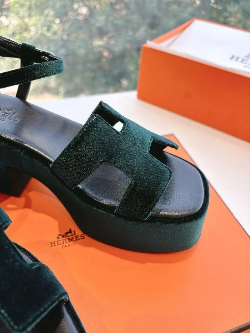 GoodFit Hermes Slippers 26674
