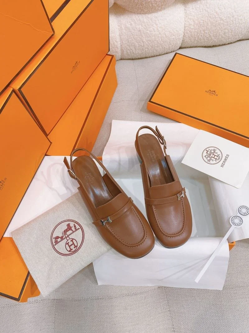 Hermes Slippers Versatile 27544
