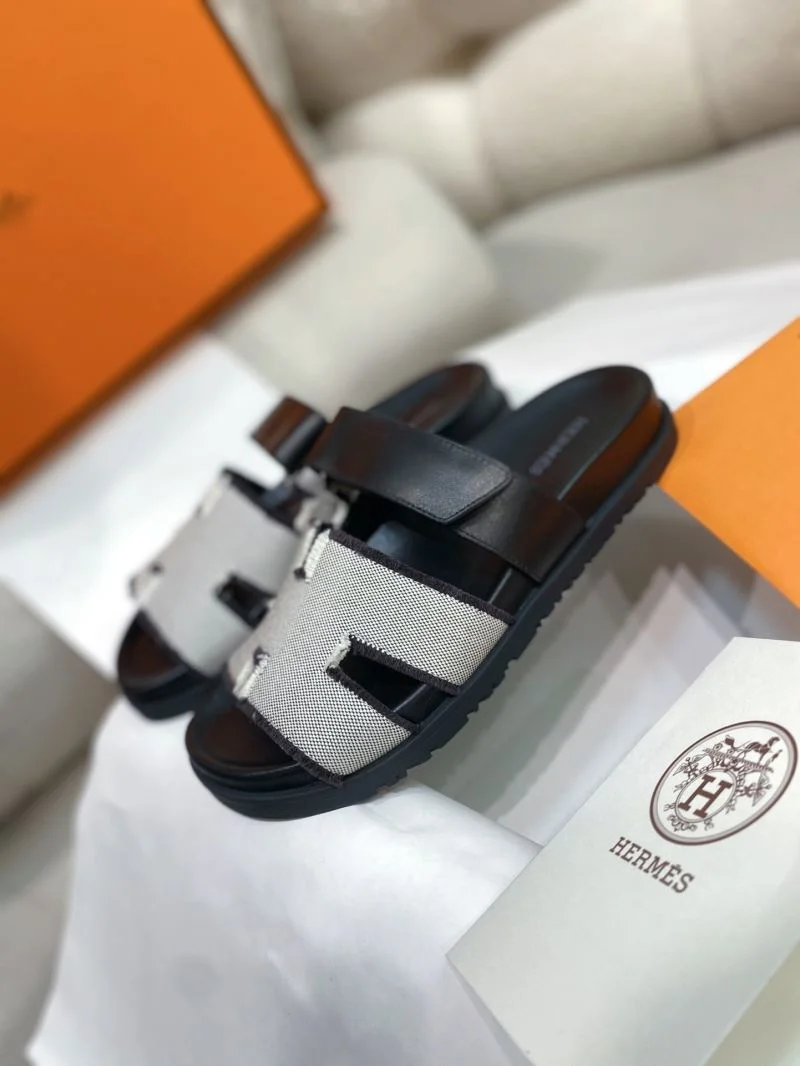 TravelReady Hermes Slippers 27533