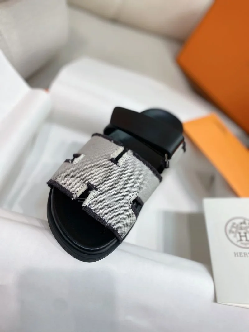 TravelReady Hermes Slippers 27533