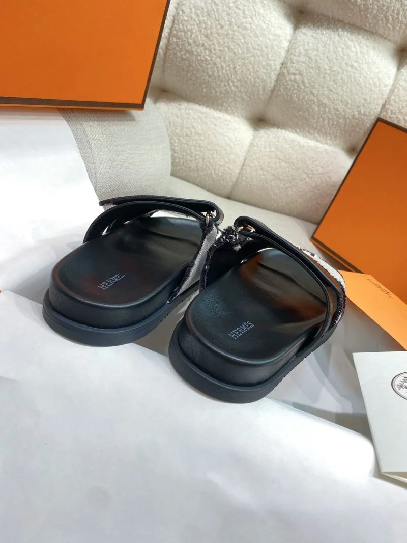 TravelReady Hermes Slippers 27533
