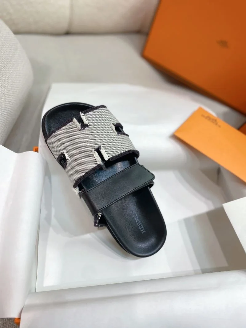 TravelReady Hermes Slippers 27533