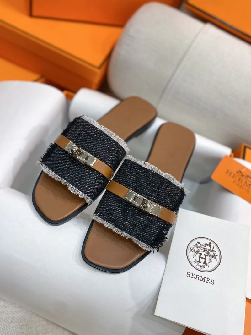 Youthful Hermes Slippers 27524