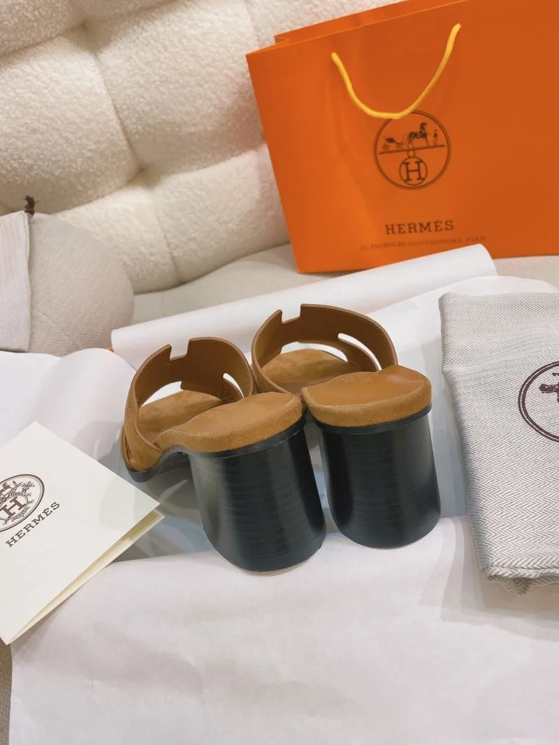 UrbanChic Hermes Slippers 27516