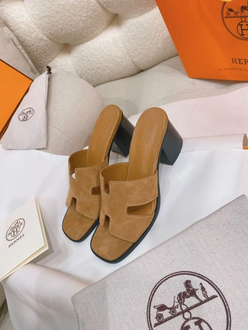 UrbanChic Hermes Slippers 27516