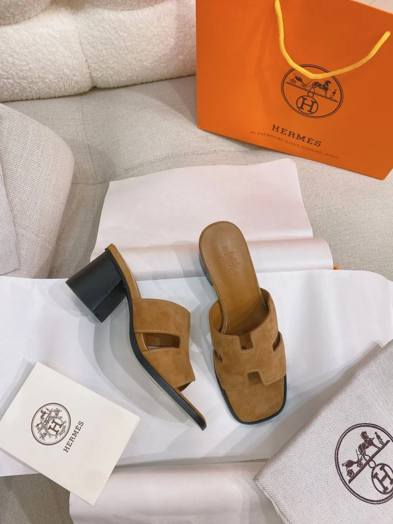 UrbanChic Hermes Slippers 27516