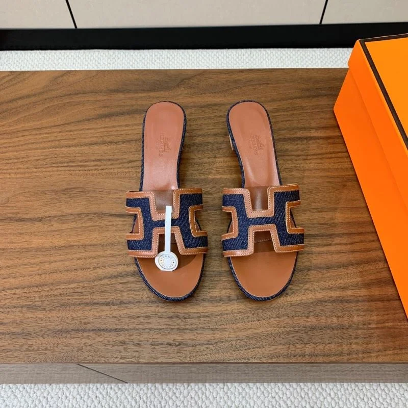 Lightweight Hermes Slippers 27506