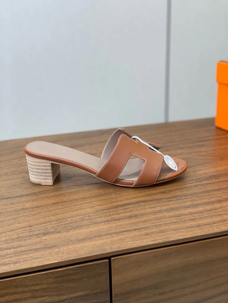 Practical Hermes Slippers 27507