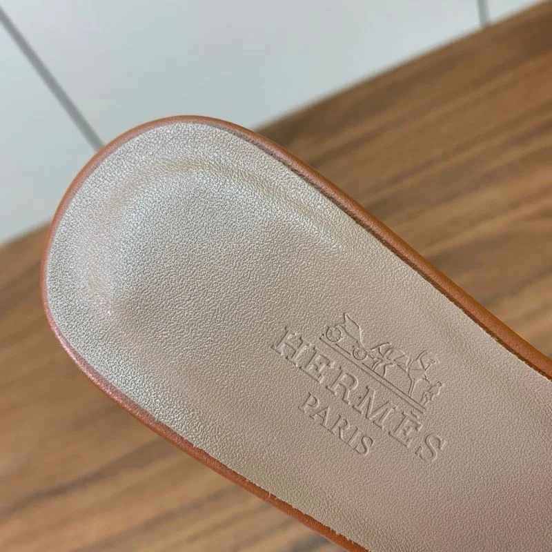 Practical Hermes Slippers 27507