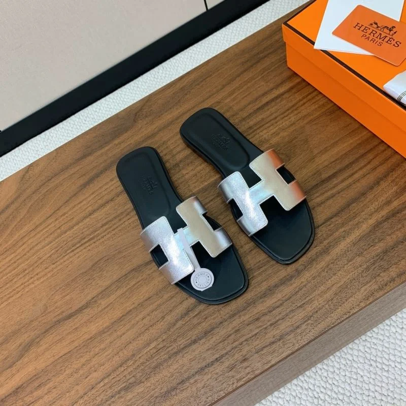Minimalist Hermes Slippers 27491