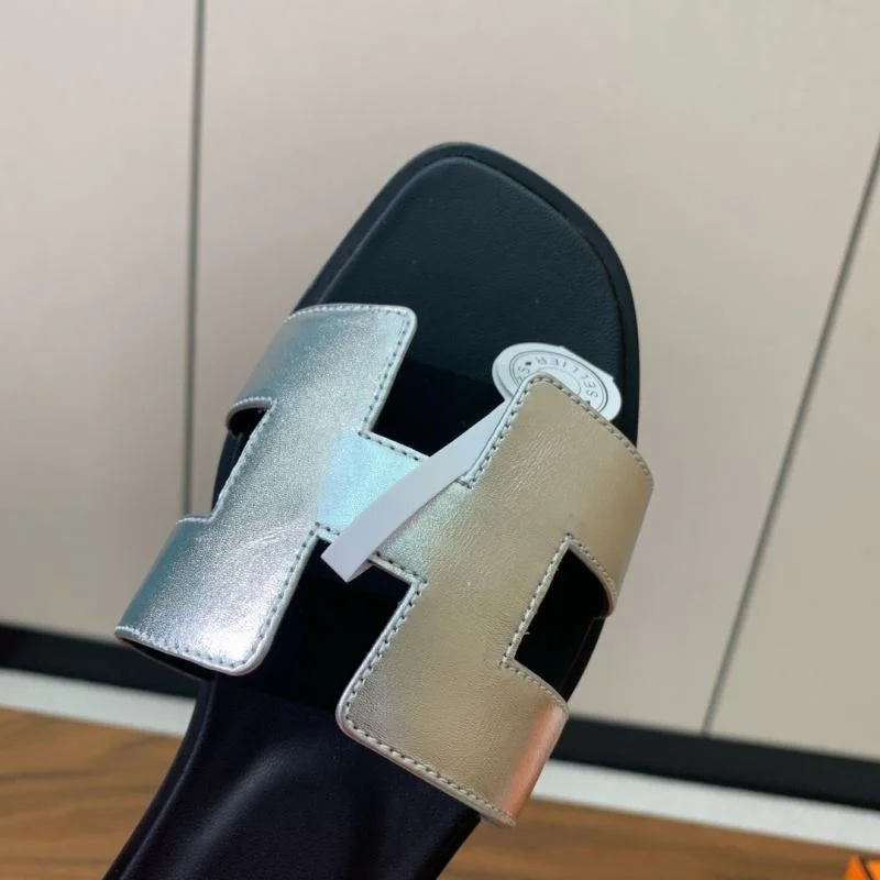 Minimalist Hermes Slippers 27491