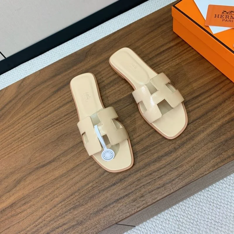 Hermes Slippers Practical 27487