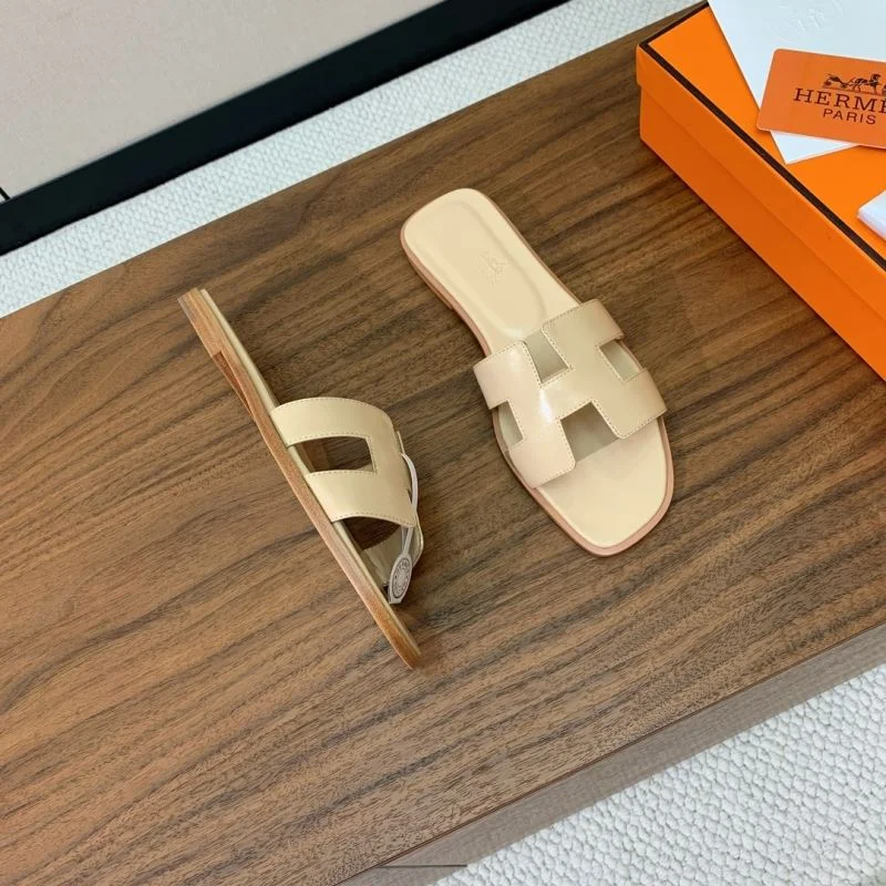 Hermes Slippers Practical 27487