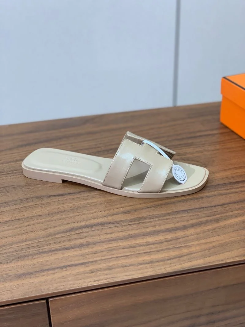Timeless Hermes Slippers 27489