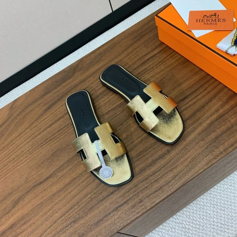 Hermes Slippers Versatile 27474